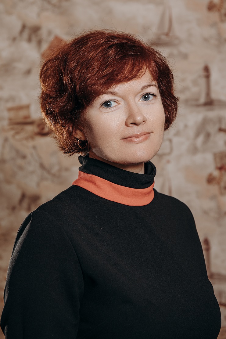 Кустова Анна Валерьевна.